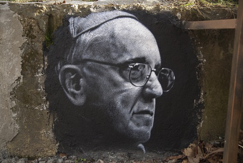05.16.Pope_Francis_Graffiti.jpg